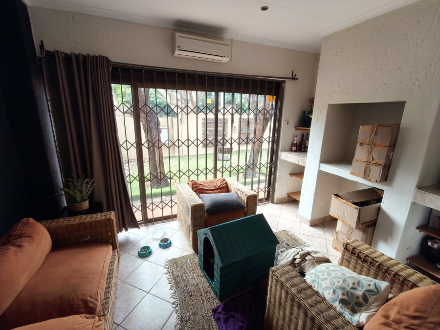 3 Bedroom Property for Sale in Safari Gardens North West